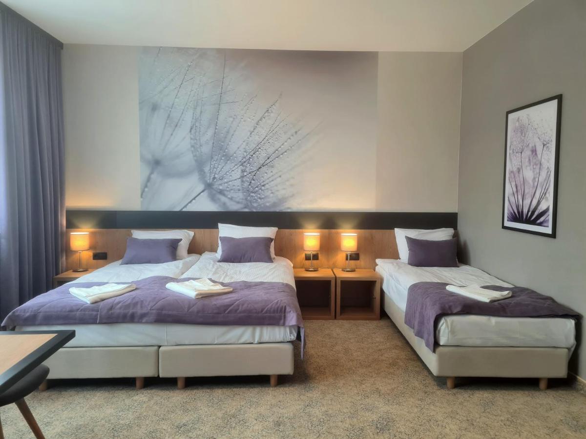 Hotel Port 2000 ตอร์ซิม ภายนอก รูปภาพ