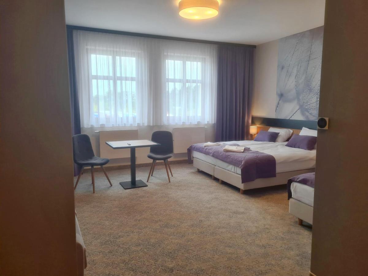 Hotel Port 2000 ตอร์ซิม ภายนอก รูปภาพ